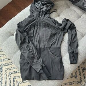 Reversible Black & Gray Lululemon Lightweight Jacket
